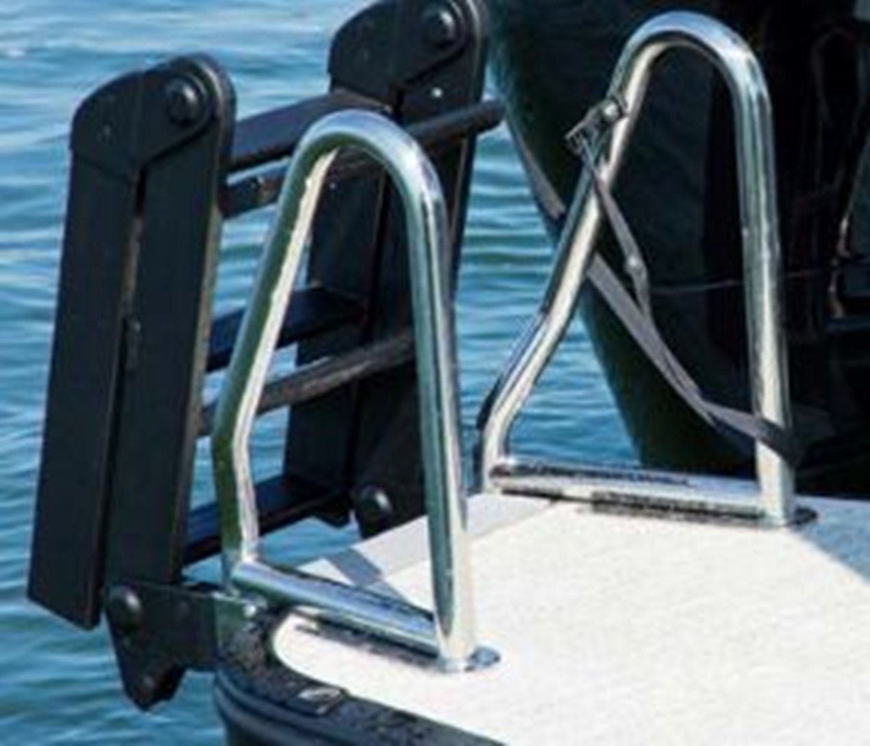 OEM Stern Ladder by Lippert - FenceForPontoons.com